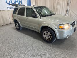 2005 FORD ESCAPE LIMITED