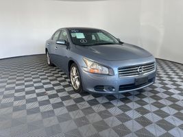 2011 NISSAN MAXIMA S