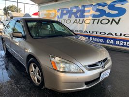 2004 HONDA ACCORD