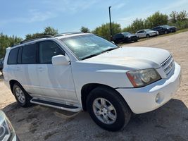 2003 TOYOTA HIGHLANDER