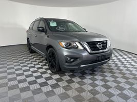 2017 NISSAN PATHFINDER PLATINUM