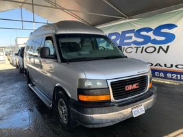 2004 GMC G1500 VANS