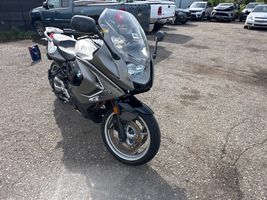 2016 BMW F800GT 