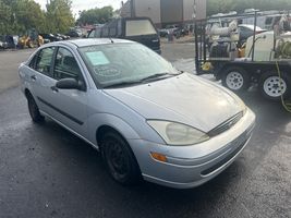2001 FORD FOCUS 