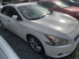 2009 NISSAN MAXIMA S