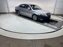 2011 TOYOTA AVALON LIMITED