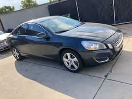 2012 VOLVO S60 T5