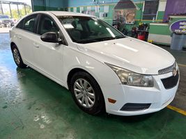 2011 CHEVROLET CRUZE LS