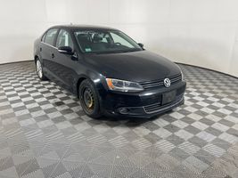 2011 VOLKSWAGEN JETTA SEL