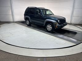2005 JEEP LIBERTY SPORT