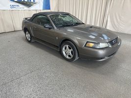 2002 FORD MUSTANG BASE