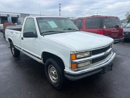 2000 CHEVROLET C/K2500 CLASSIC 