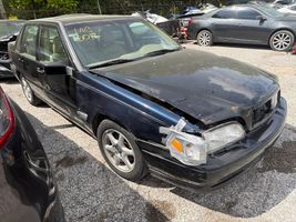 1998 VOLVO S70