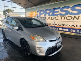 2012 TOYOTA PRIUS BASE