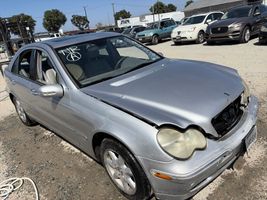 2002 MERCEDES-BENZ C CLASS