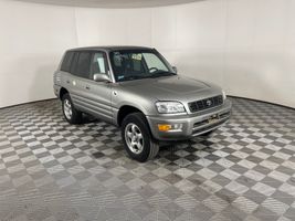 1999 TOYOTA RAV4 L