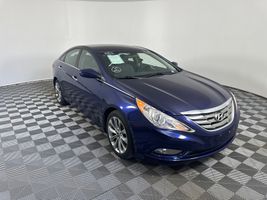 2011 HYUNDAI SONATA 