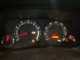 2004 CADILLAC SRX 