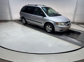 2005 DODGE CARAVAN SXT