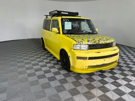 2005 SCION XB 