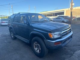 1997 TOYOTA 4RUNNER SR5