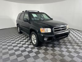 2000 NISSAN PATHFINDER 