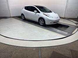 2012 NISSAN LEAF SL