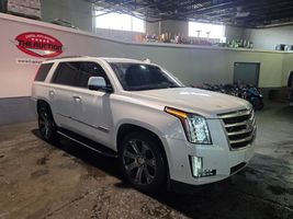 2017 CADILLAC ESCALADE  