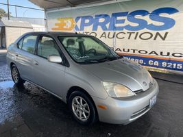 2002 TOYOTA PRIUS 