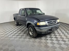 2002 MAZDA PICKUP BASE