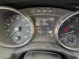 2006 MERCEDES-BENZ R CLASS R500
