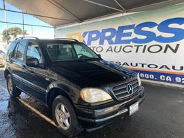 2000 MERCEDES-BENZ M CLASS ML320