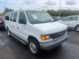 2006 FORD E350 VANS 