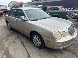 2005 KIA AMANTI 