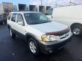 2005 MAZDA TRIBUTE S