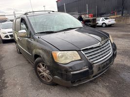 2010 CHRYSLER TOWN & COUNTRY LIMITED