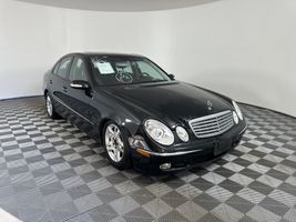 2005 MERCEDES-BENZ E CLASS E320