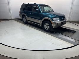 2003 MITSUBISHI MONTERO LIMITED