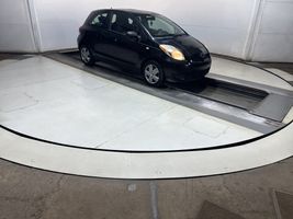 2009 TOYOTA YARIS BASE