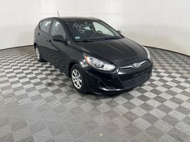 2013 HYUNDAI ACCENT GS