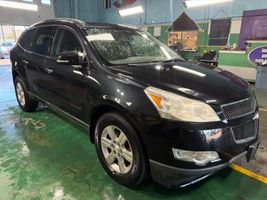 2011 CHEVROLET TRAVERSE LT