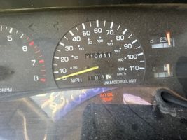 1994 TOYOTA 4RUNNER SR5