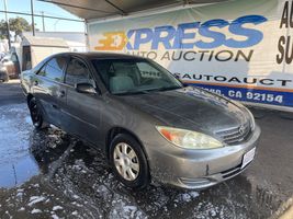 2004 TOYOTA CAMRY