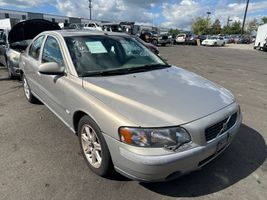2001 VOLVO S60 BASE