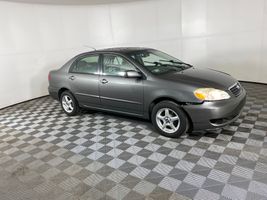 2005 TOYOTA COROLLA LE