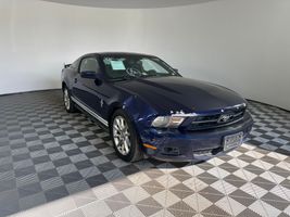 2011 FORD MUSTANG 
