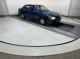 2001 TOYOTA COROLLA LE
