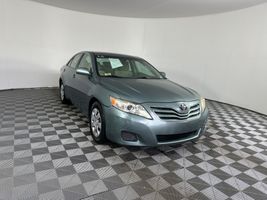 2010 TOYOTA CAMRY 