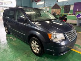 2009 CHRYSLER TOWN & COUNTRY TOURING
