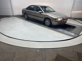 2001 VOLVO S80 BASE